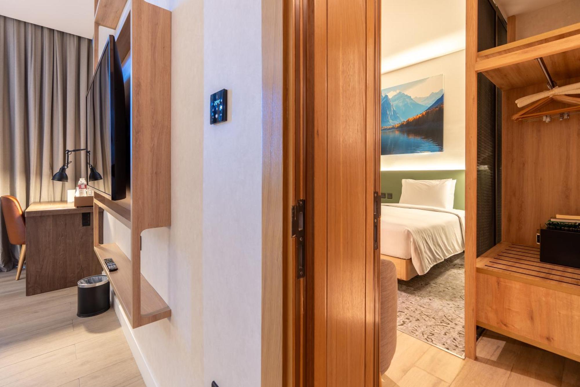 West Walk Retaj Hotel Al Rayyan Dış mekan fotoğraf